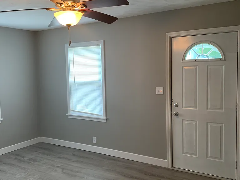 208 Wernsing Ave — Photo 5