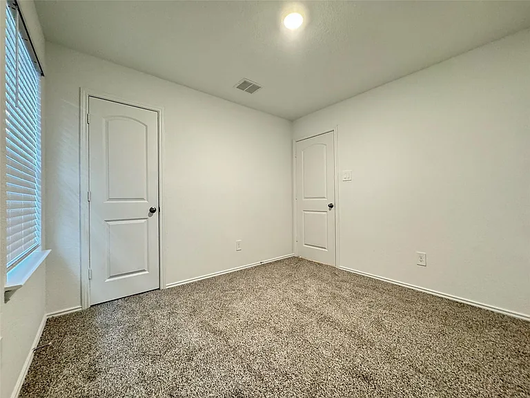 1746 Windstone Ridge Dr — Photo 14
