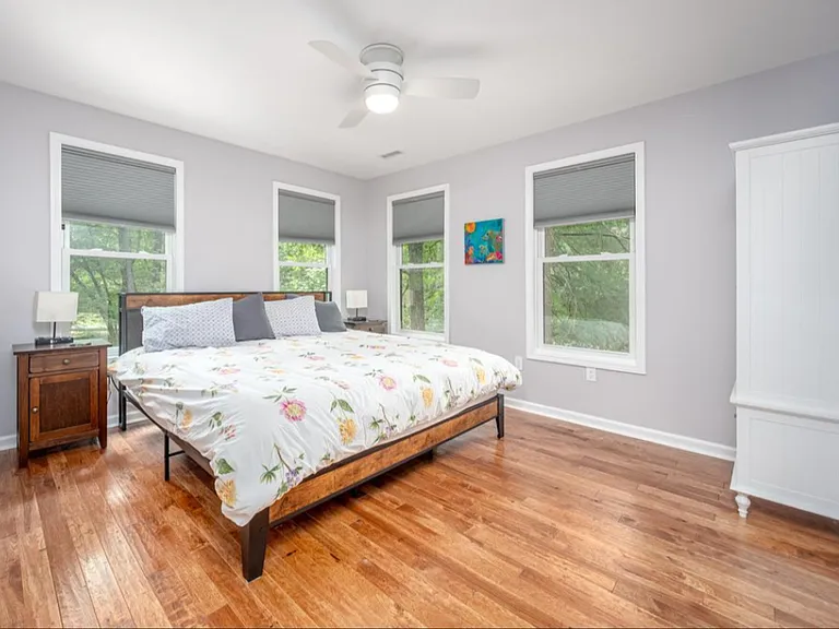 1020 Burning Tree Dr — Photo 33