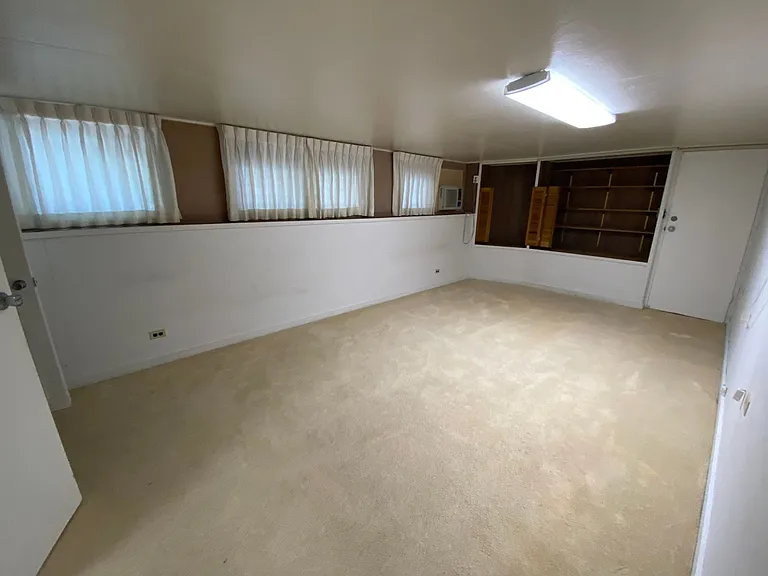 3715 Sierra Dr — Photo 4