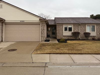 45669 Plum Tree Ln, Shelby Township, MI, 48315
