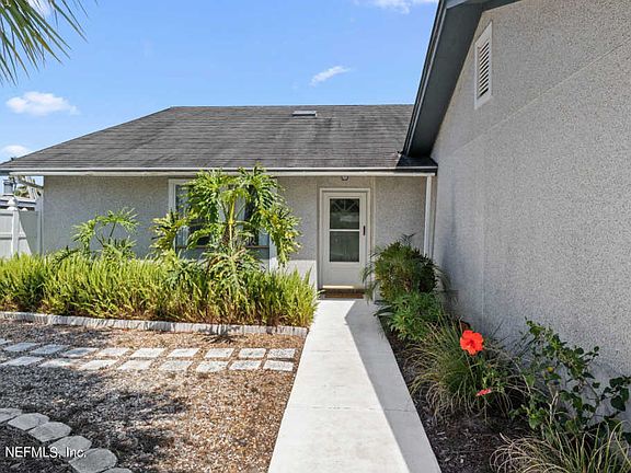 3rd image of 4433 Coquina Dr