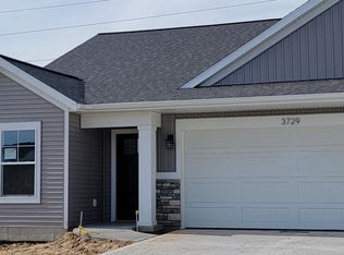 3729 Ambrosia Dr #102, Walker, MI 49534