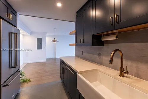 11 Island Ave Photo 1