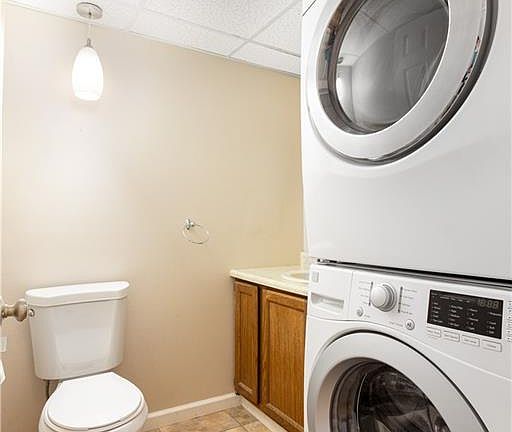 4th image of 656 Windwood Dr