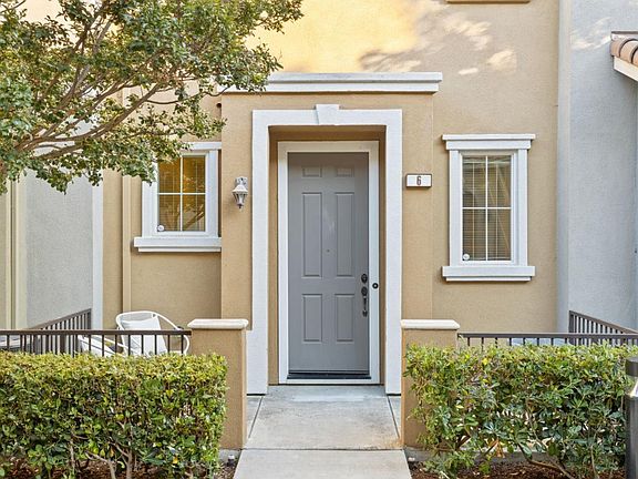 3rd image of 1670 Avina Cir Unit 6