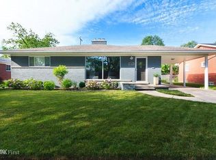 23160 Norcrest Dr, Saint Clair Shores, MI 48080