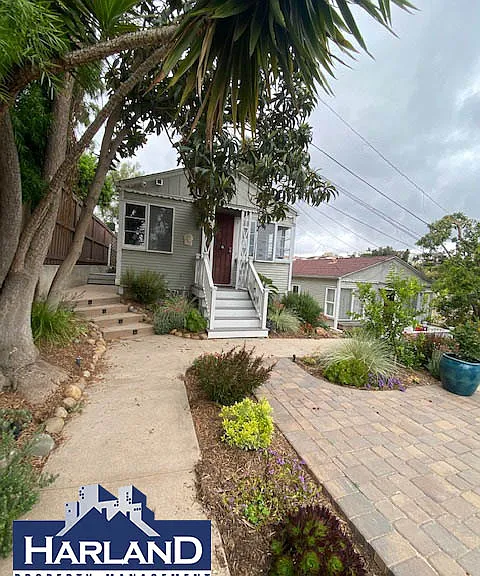 3225 Columbia St #A — Photo 2