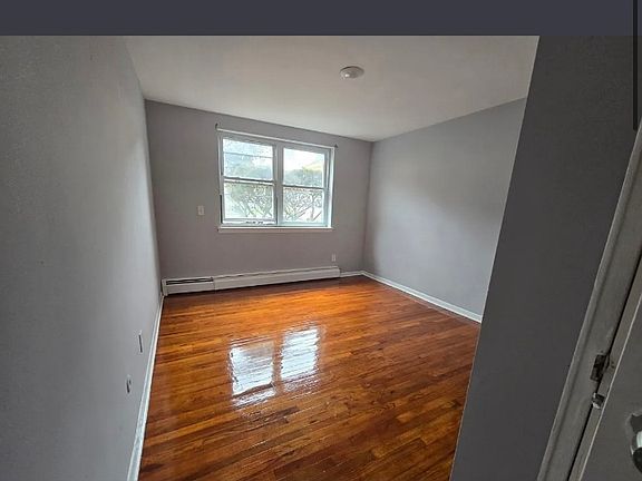 3rd image of 901 Stuyvesant Ave #1CC