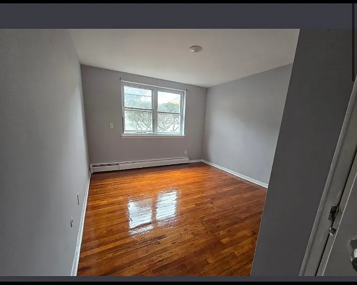 901 Stuyvesant Ave #1CC — Photo 3