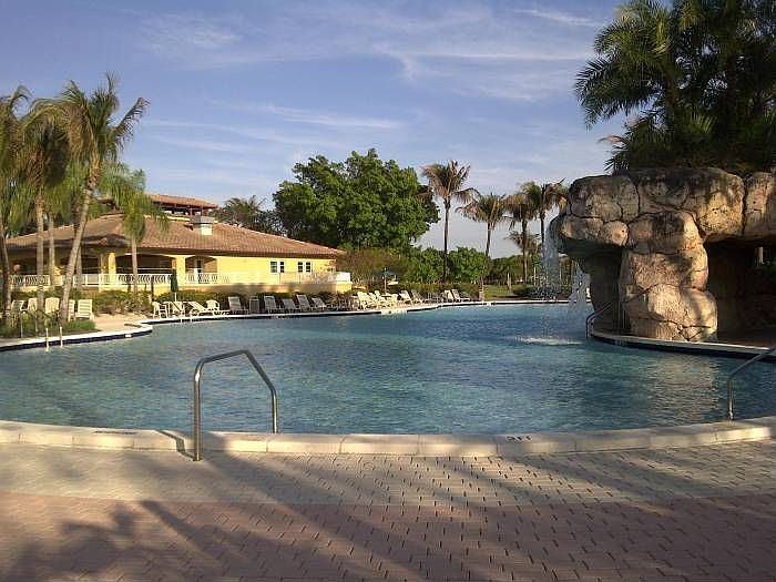 Community pool