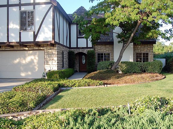 2nd image of 629 Casa De Leon Ln