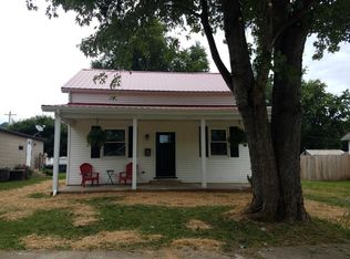 508 N Main Cross St, Vevay, IN 47043