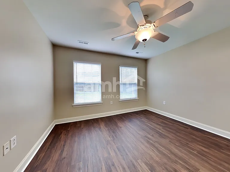 205 Turner Greens Ct — Photo 20
