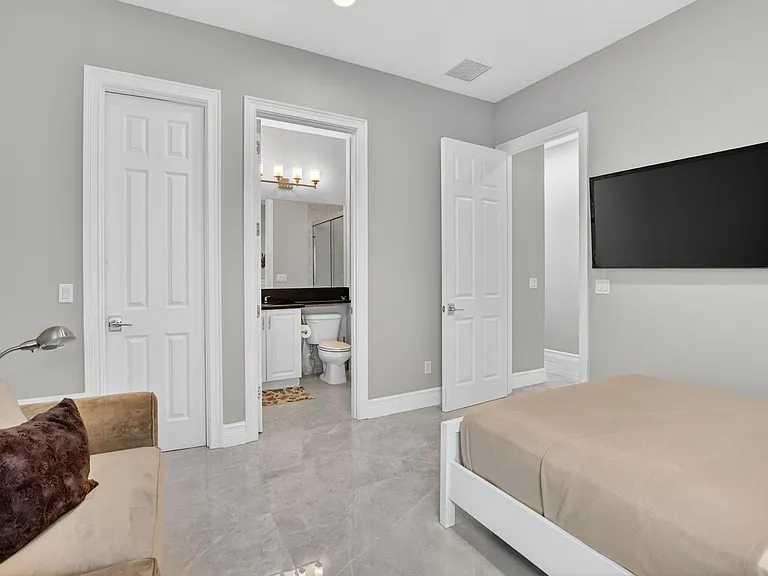17358 Santaluce Mnr — Photo 29