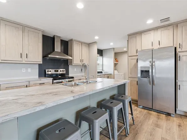 37001 Stone Ridge Dr, Tecumseh, OK 74873