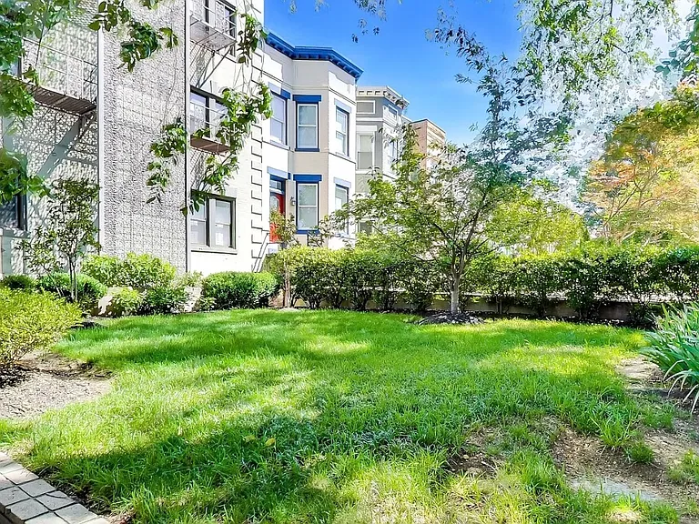 116 N Carolina Ave SE #201 — Photo 26