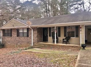 55 Wagon Wheel Dr, Rex, GA 30273