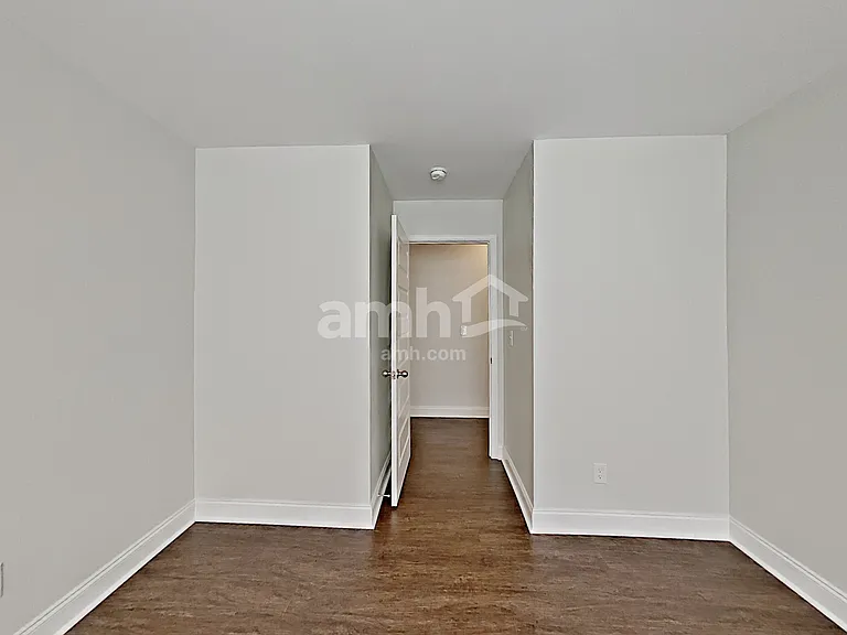 5502 Central Grove Sq — Photo 11