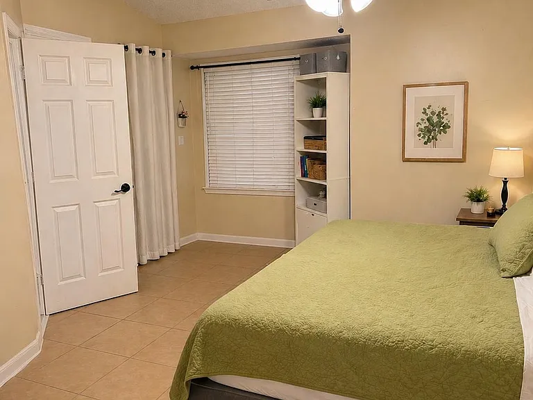 508 Harbour Pointe Way #508 — Photo 2