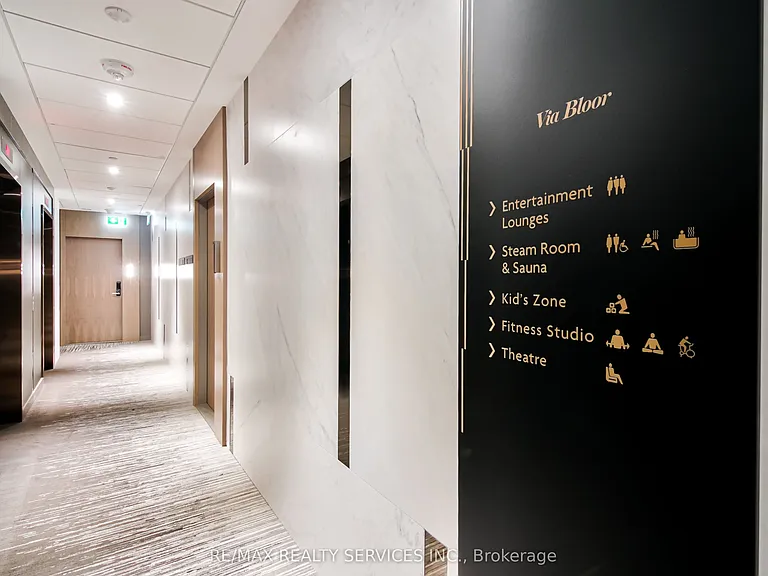 585 Bloor St E #2321 — Photo 32