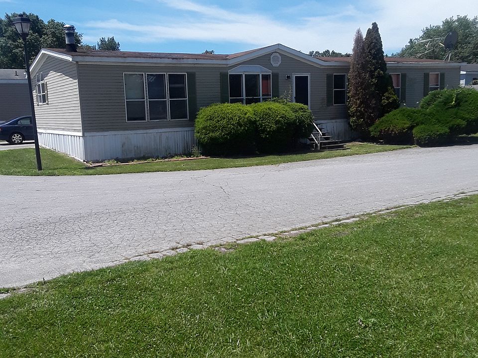 1st image of 115 5th St Trlr 80