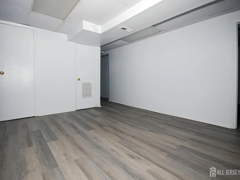13 Tiger Lilly Ct — Photo 24