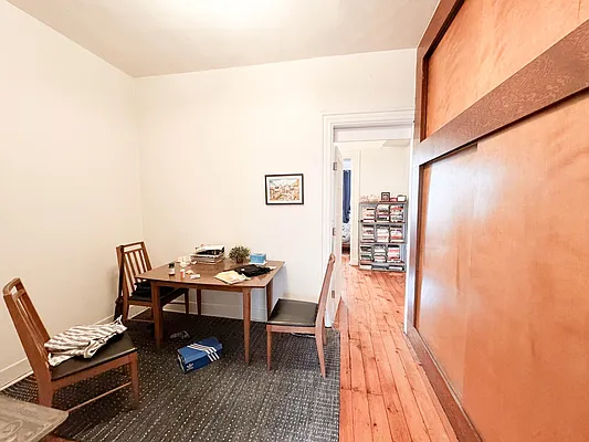 Rented by Ulas Real Estates Inc | media 19