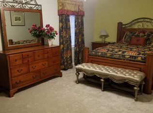 7000 Ashburn Cir, Clemmons, NC 27012