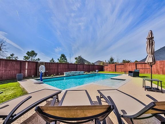 2nd image of 5454 Little Creek Ct