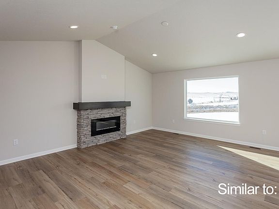 3rd image of 4412 E 43rd St