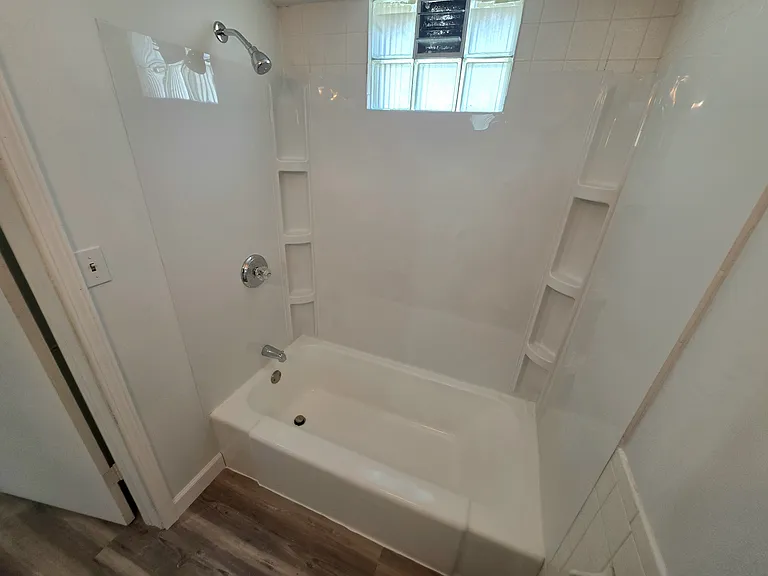 Full bathroom