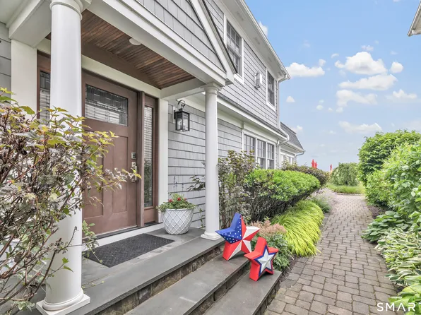 827 East Broadway, Milford, CT 06460