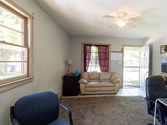 2nd image of 8217 E 48th St