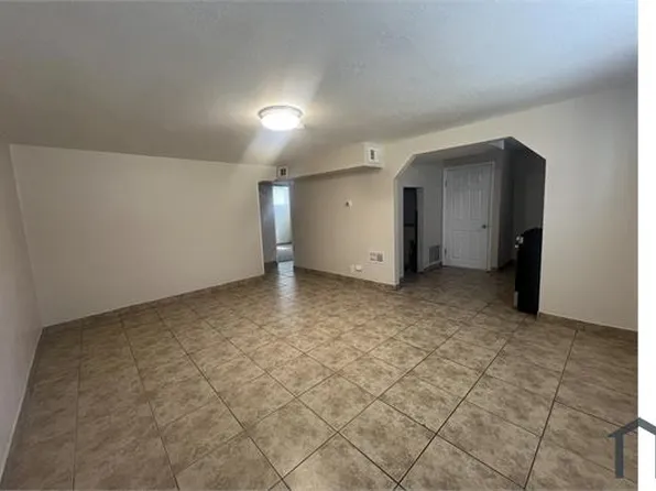 1430 1/2 Boston St, Aurora, CO 80010