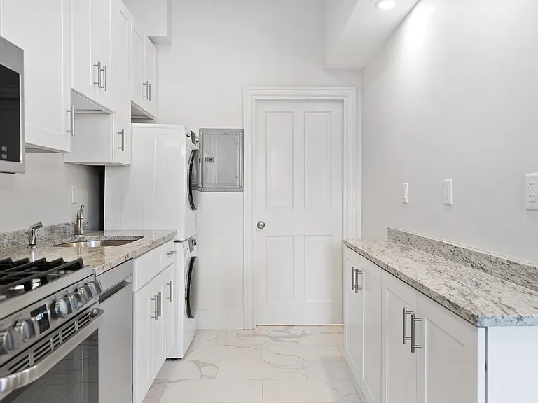 233 Beacon St #11 — Photo 5