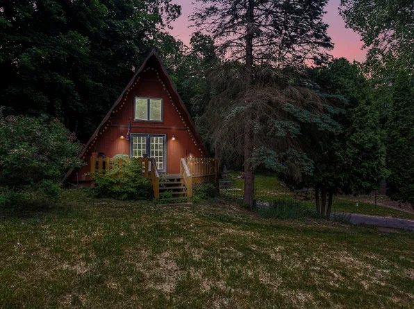2836 E Bluewater Hwy, Ionia, MI 48846