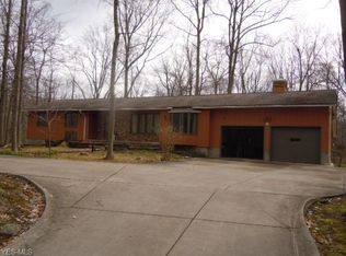 5229 Chickasaw Rd, Richfield, OH 44286
