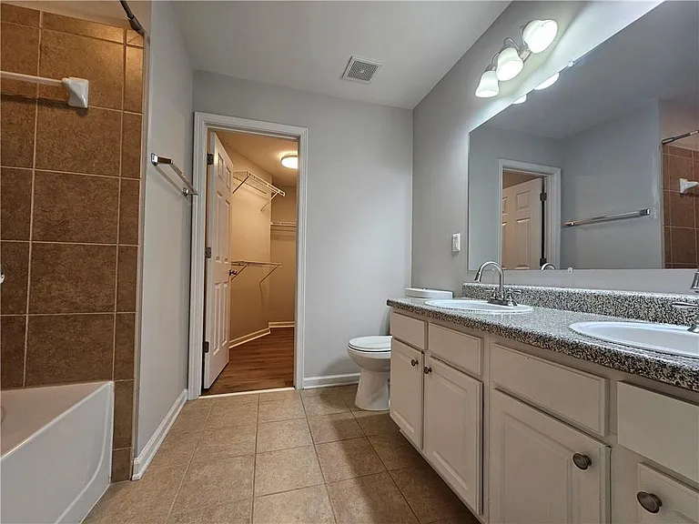 1999 Hailston Dr — Photo 12
