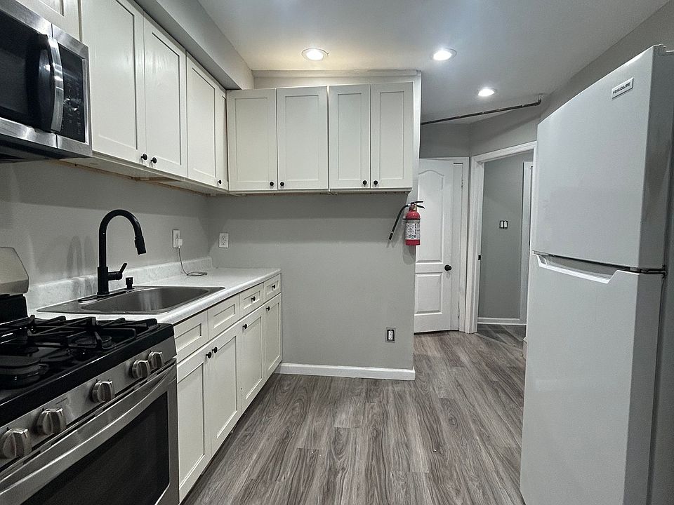1st image of 43 Garfield Ave #1A
