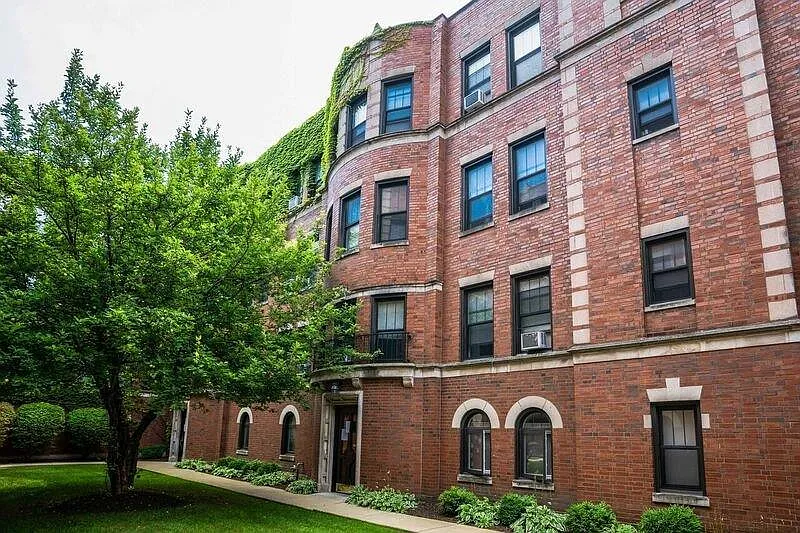 1235 Elmwood