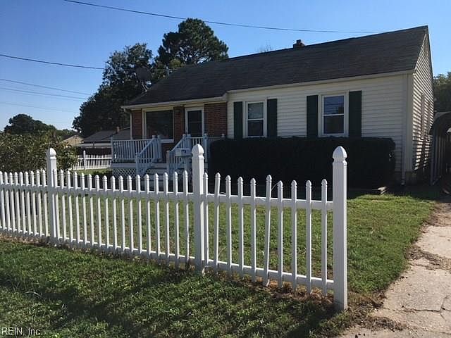 1st image of 630 Sedgefield Dr