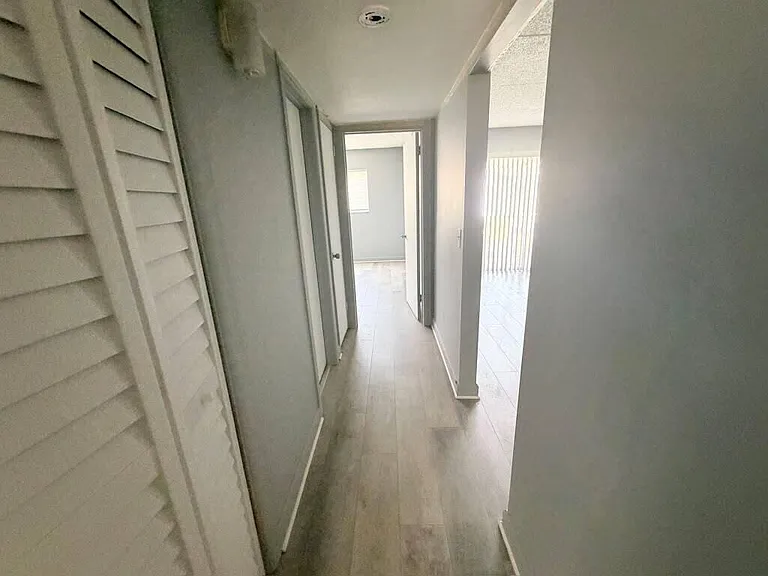 1501 Crescent Cir #C19 — Photo 5