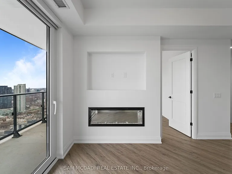 634 Church St #3808 — Photo 5