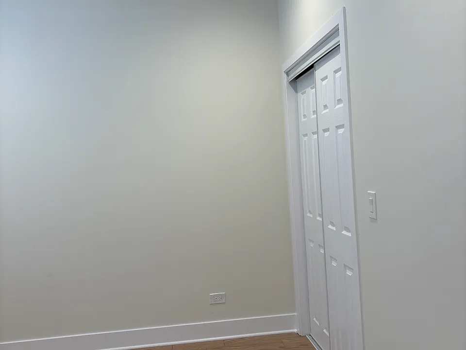 1821 N Lawndale Ave #E