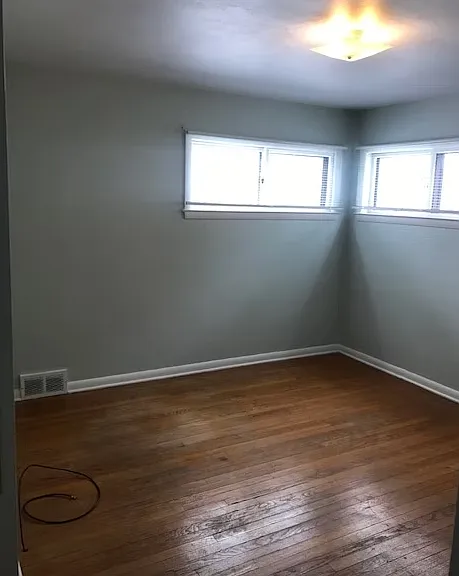 3340 S Dayfield Ave — Photo 9