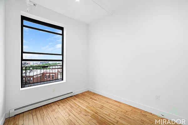 Rented by Mirador Real Estate | media 17