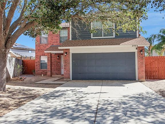 3rd image of 3904 Robin Ave