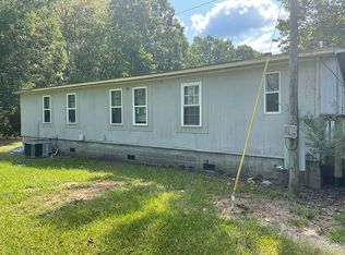 121 Thomas Jefferson Dr, Roanoke Rapids, NC 27870