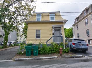 10 Essex Ct, Lynn, MA 01902
